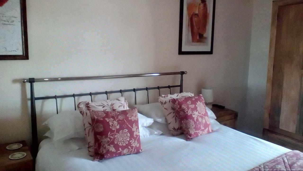 The Lincolnshire Poacher Inn Metheringham Kültér fotó