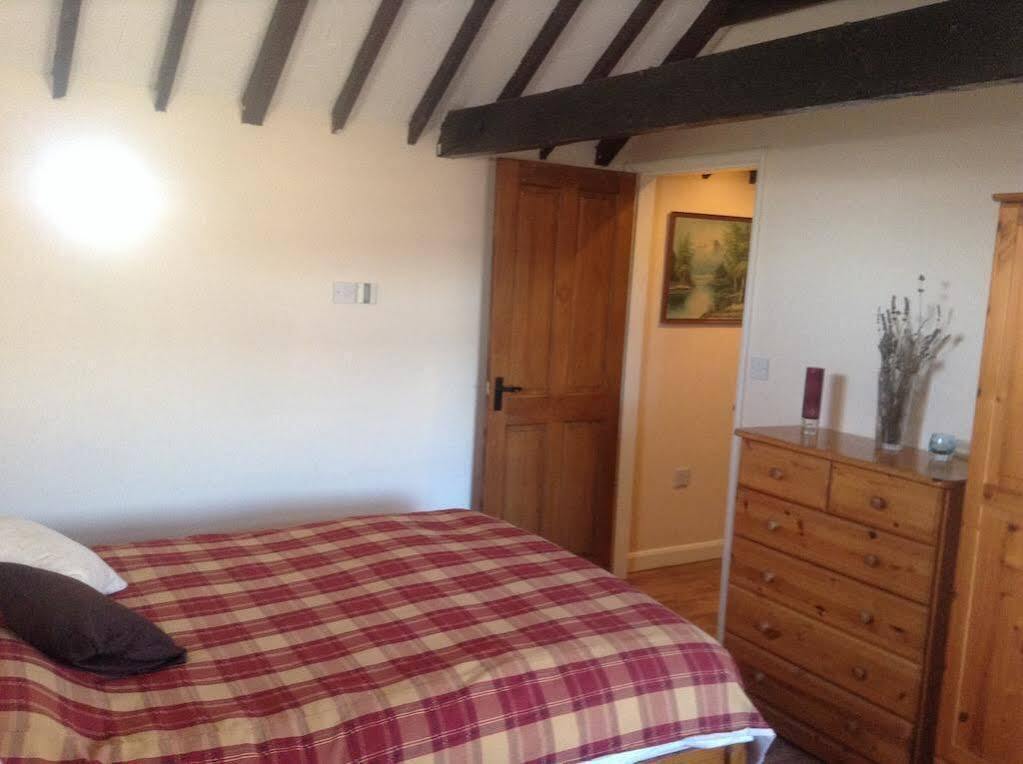 The Lincolnshire Poacher Inn Metheringham Kültér fotó